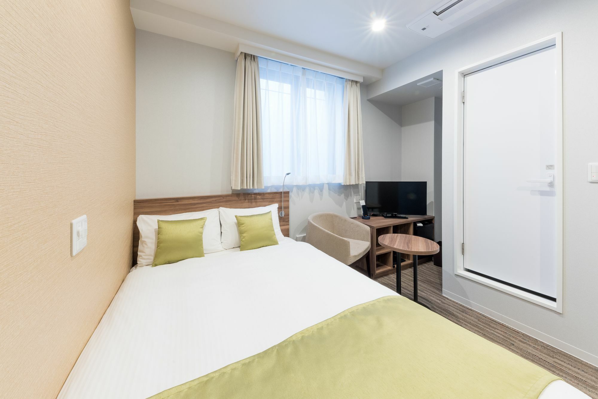 E-hotel Ginza Select