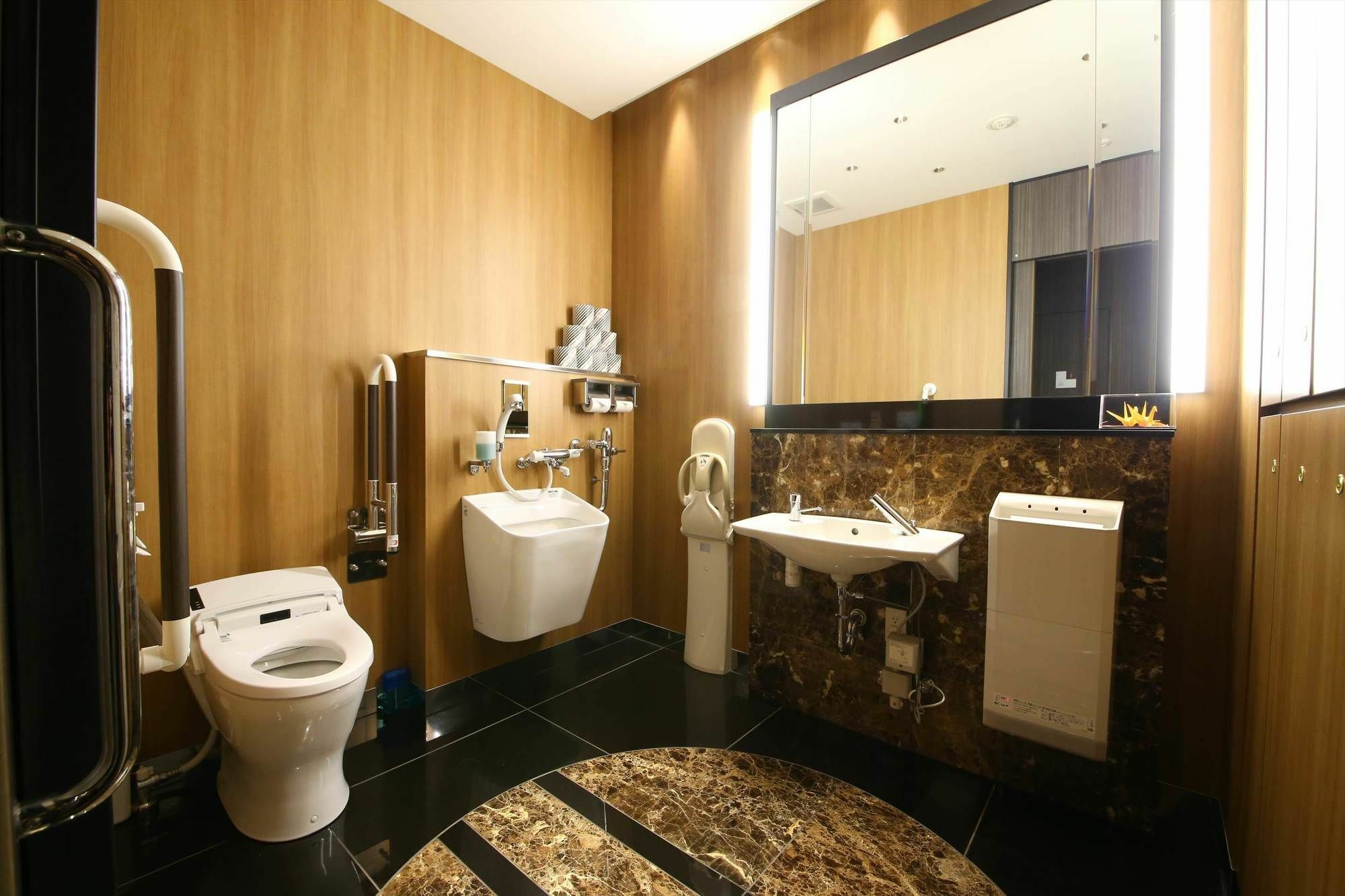 Apa Ueno Ekikita 3* Tokyo