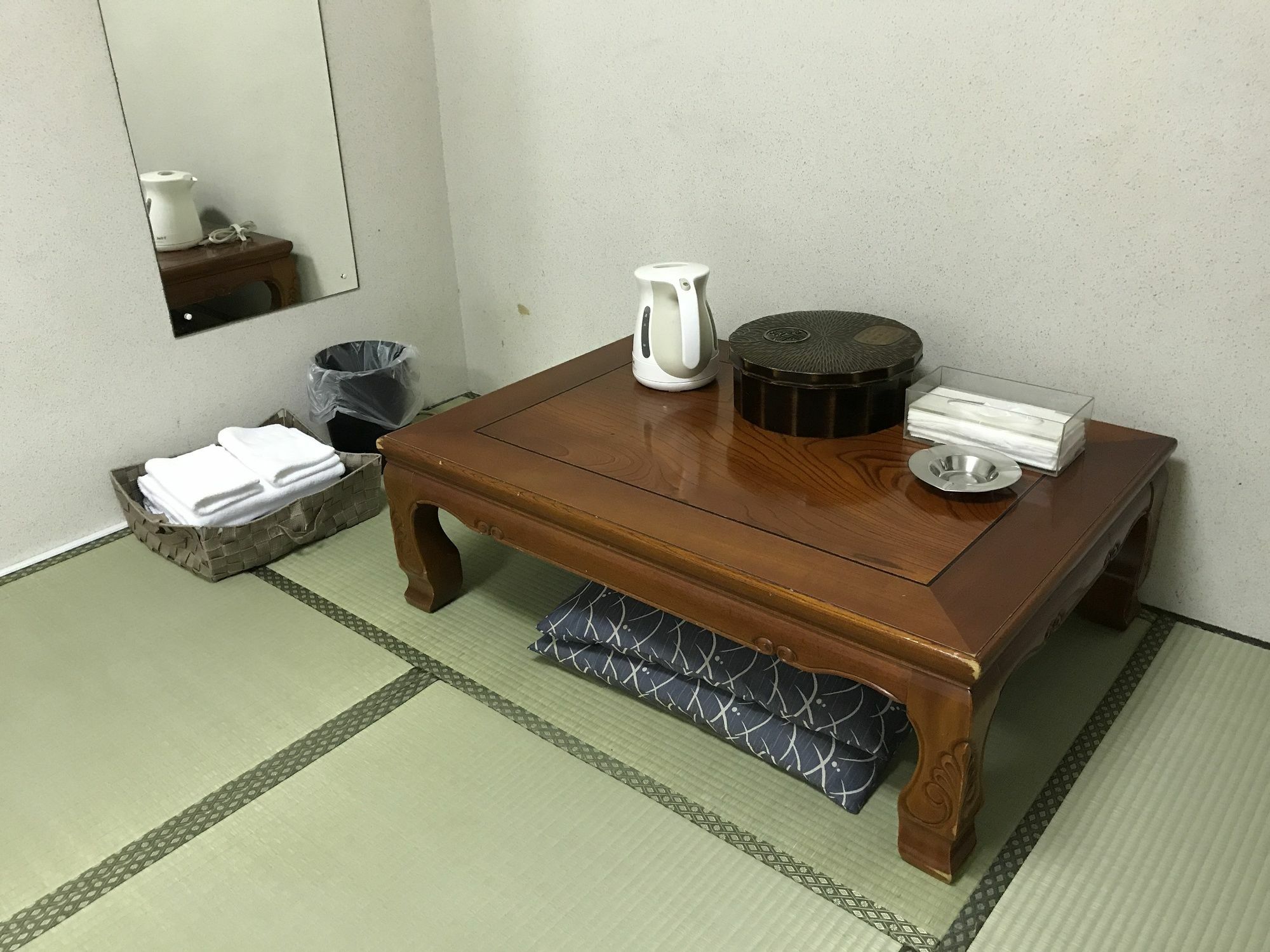 Apartment Kinuya Honkan