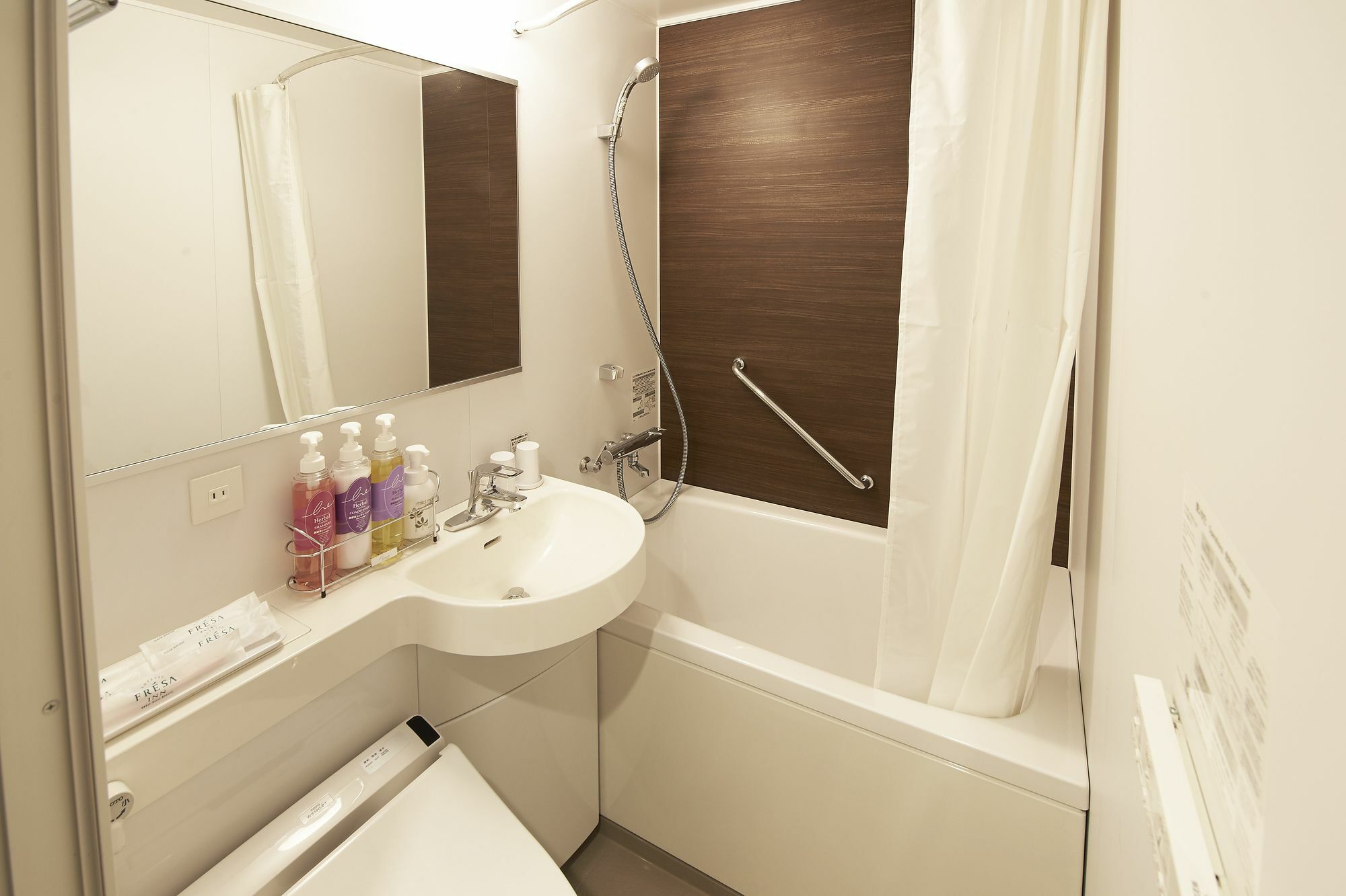 Hotel Sotetsu Fresa Kanda 3*