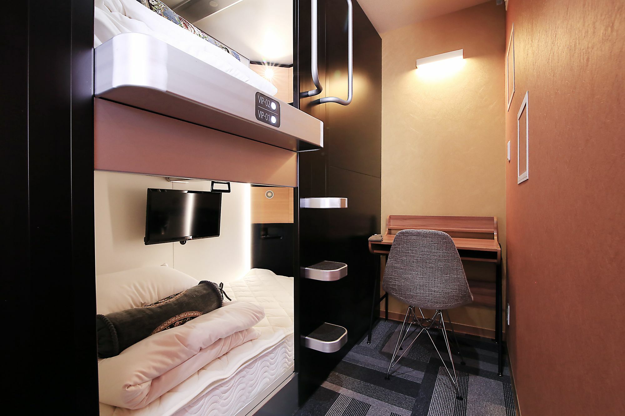 The Global Capsule hotel *