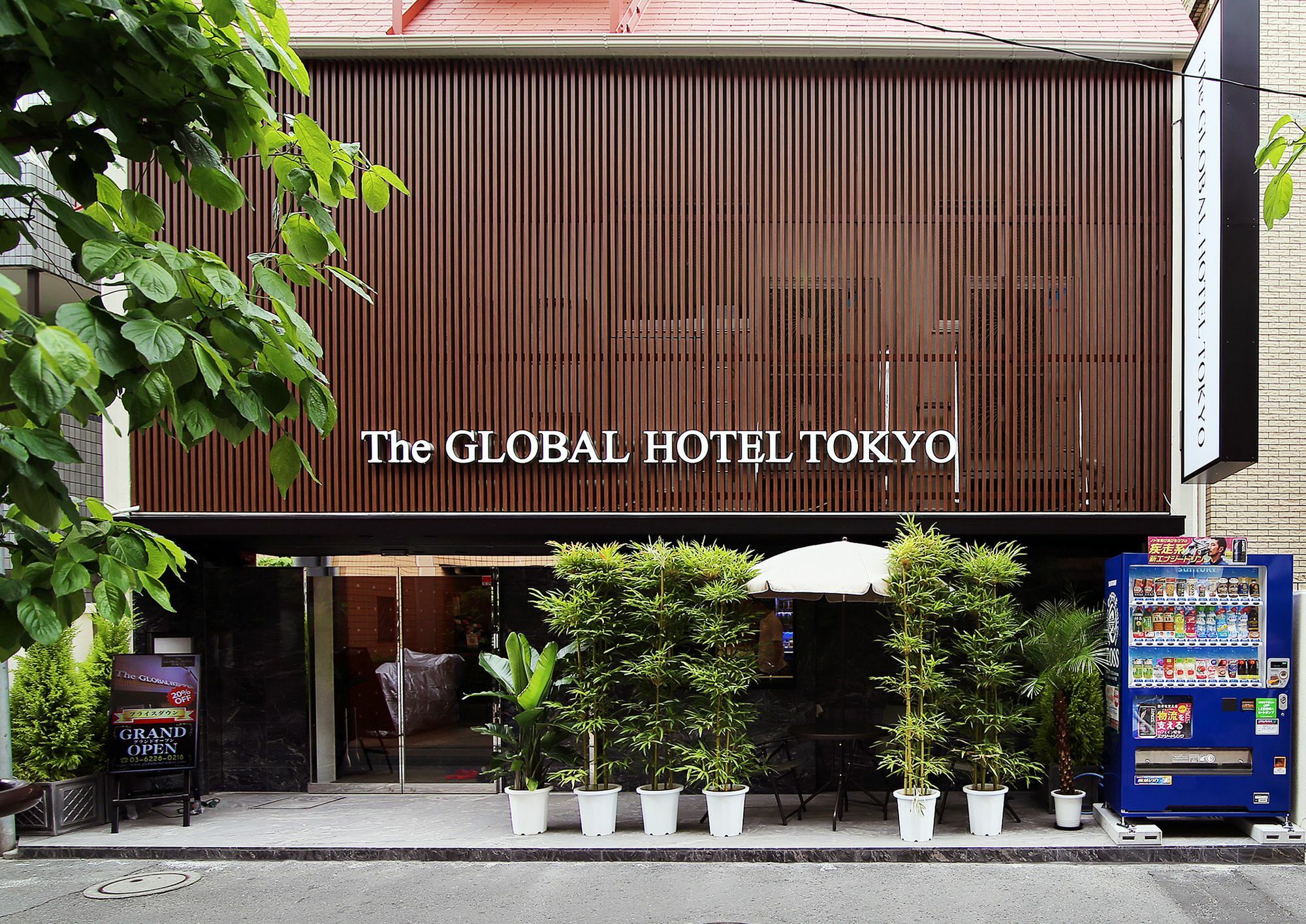 The Global Capsule hotel