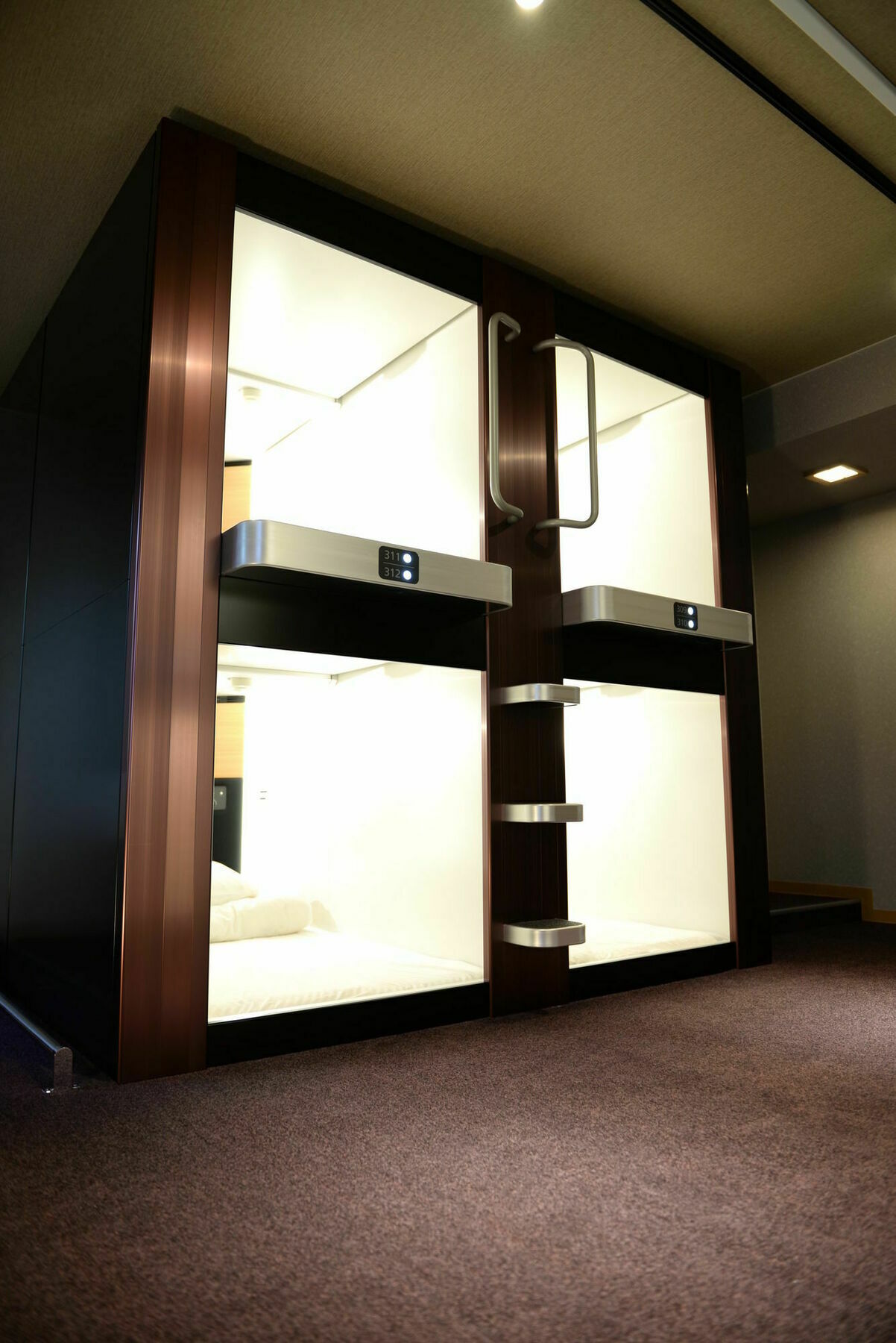 Nadeshiko Hotel Tokyo Shibuya By Unito Female-Only Capsule hotel *