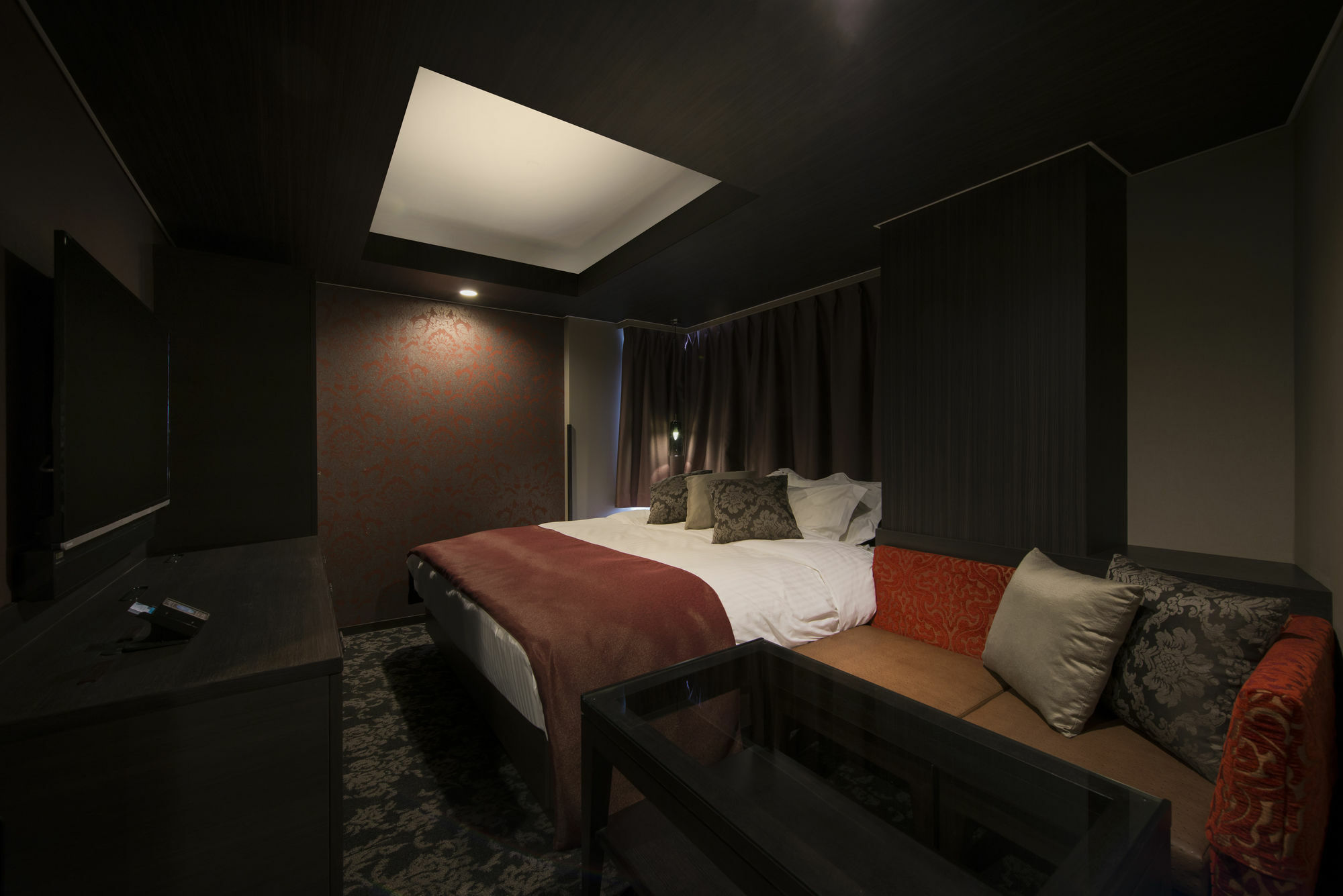Meguroholic Hotel