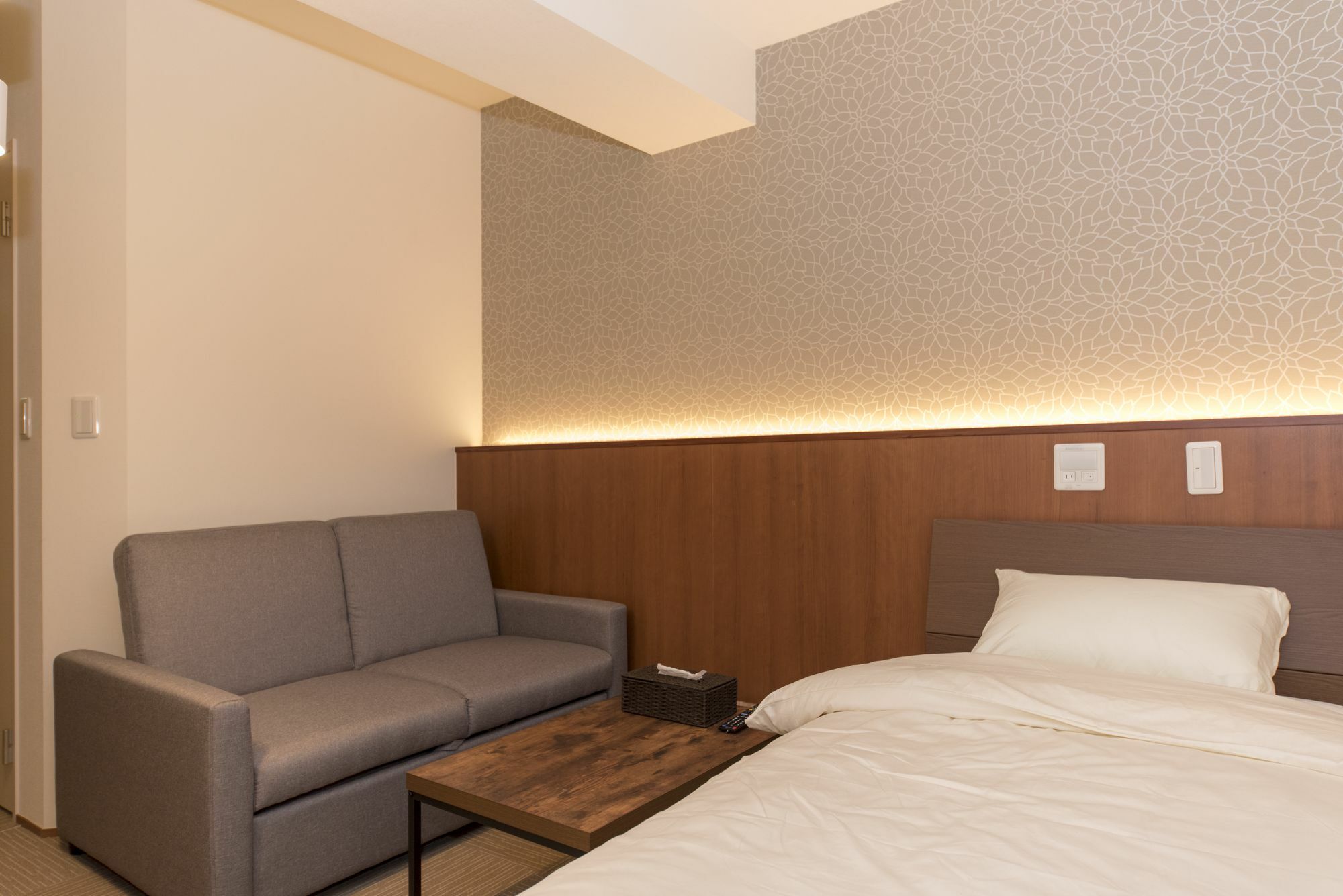 Cocoshuku Nakano Hotel 3*
