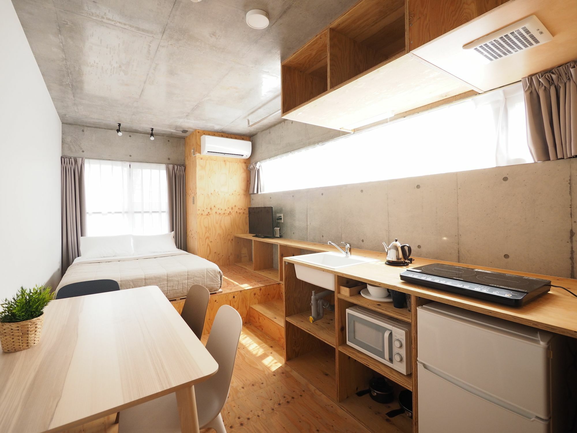 Smi:re Oshiage Hotel 3*