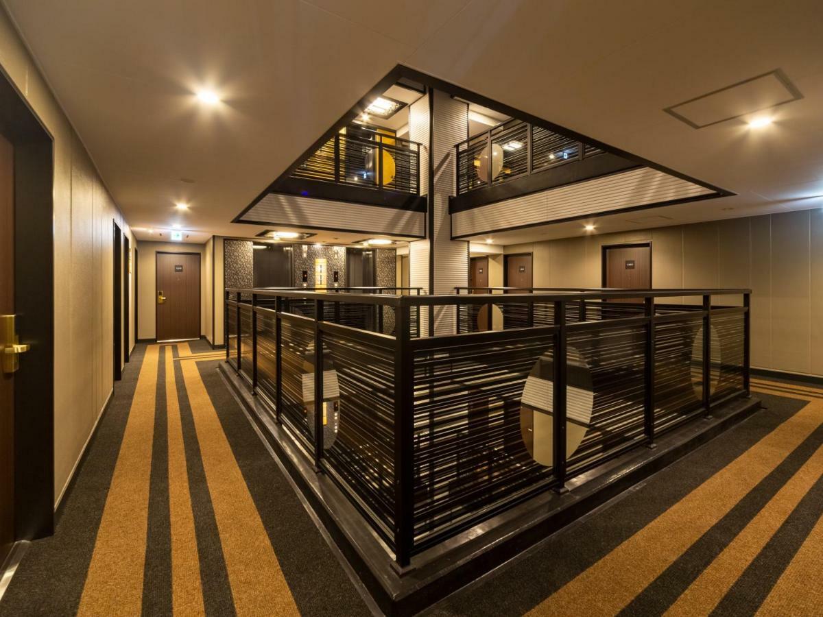 Apa Higashi Shinjuku Kabukicho Higashi Hotel 3*