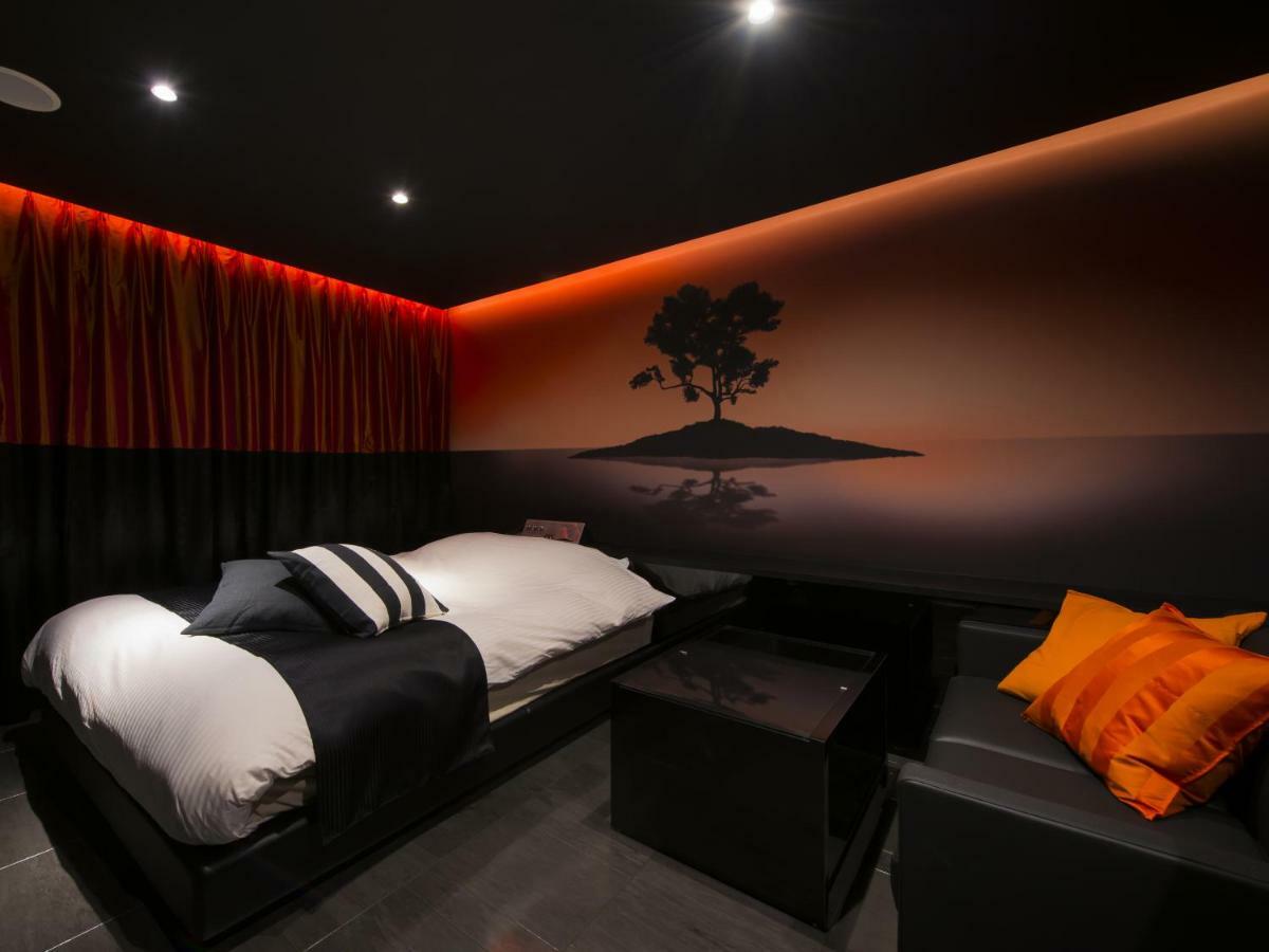 Crest Hirai (adults Only) Love hotel Tokyo