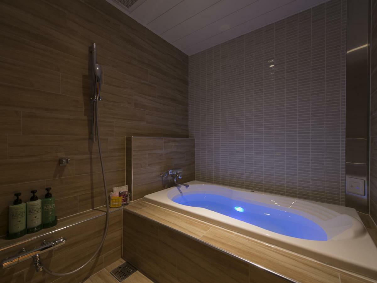 Love hotel Crest Hirai (adults Only) *