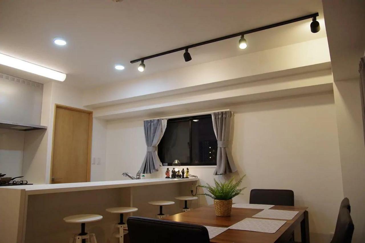 Asakusa Tower Apartment *