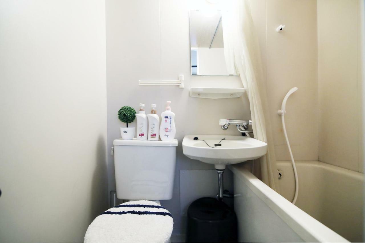 5min To Station, Value 2br Sleep 6, Quiet Area Aparthotel Tokyo