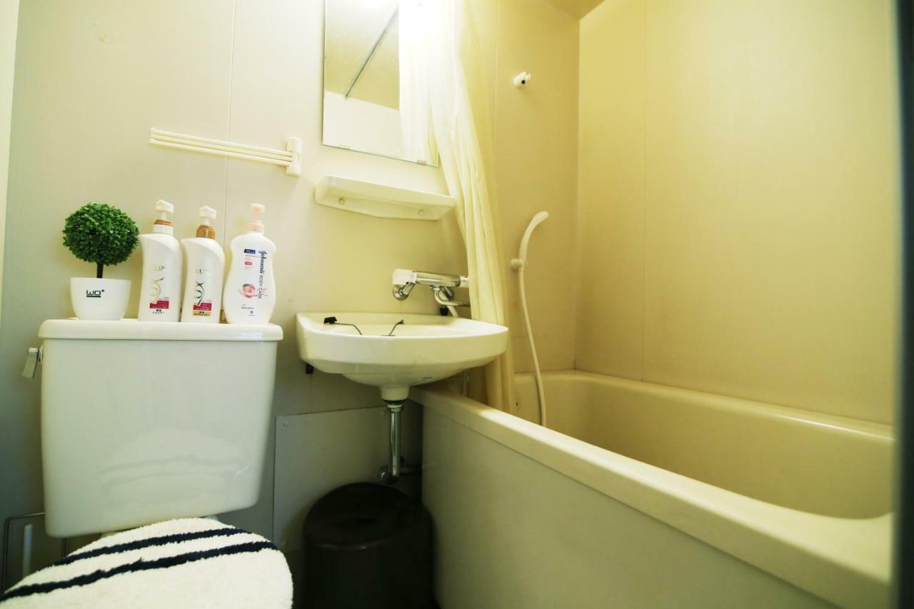 5min To Station, Value 2br Sleep 6, Quiet Area 2* Tokyo