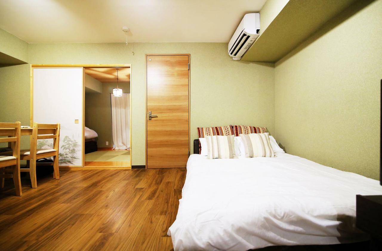 5min To Station, Value 2br Sleep 6, Quiet Area Aparthotel Tokyo
