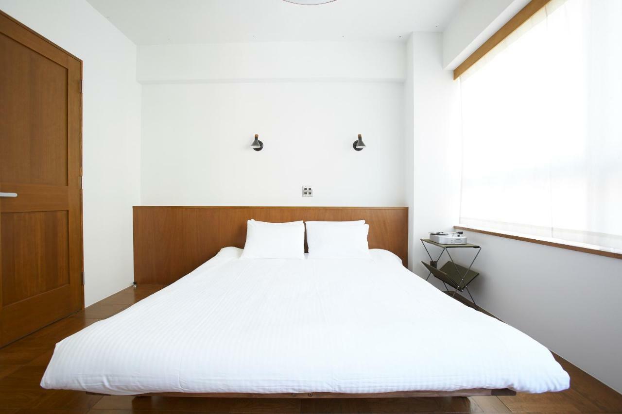 No Service Hotel