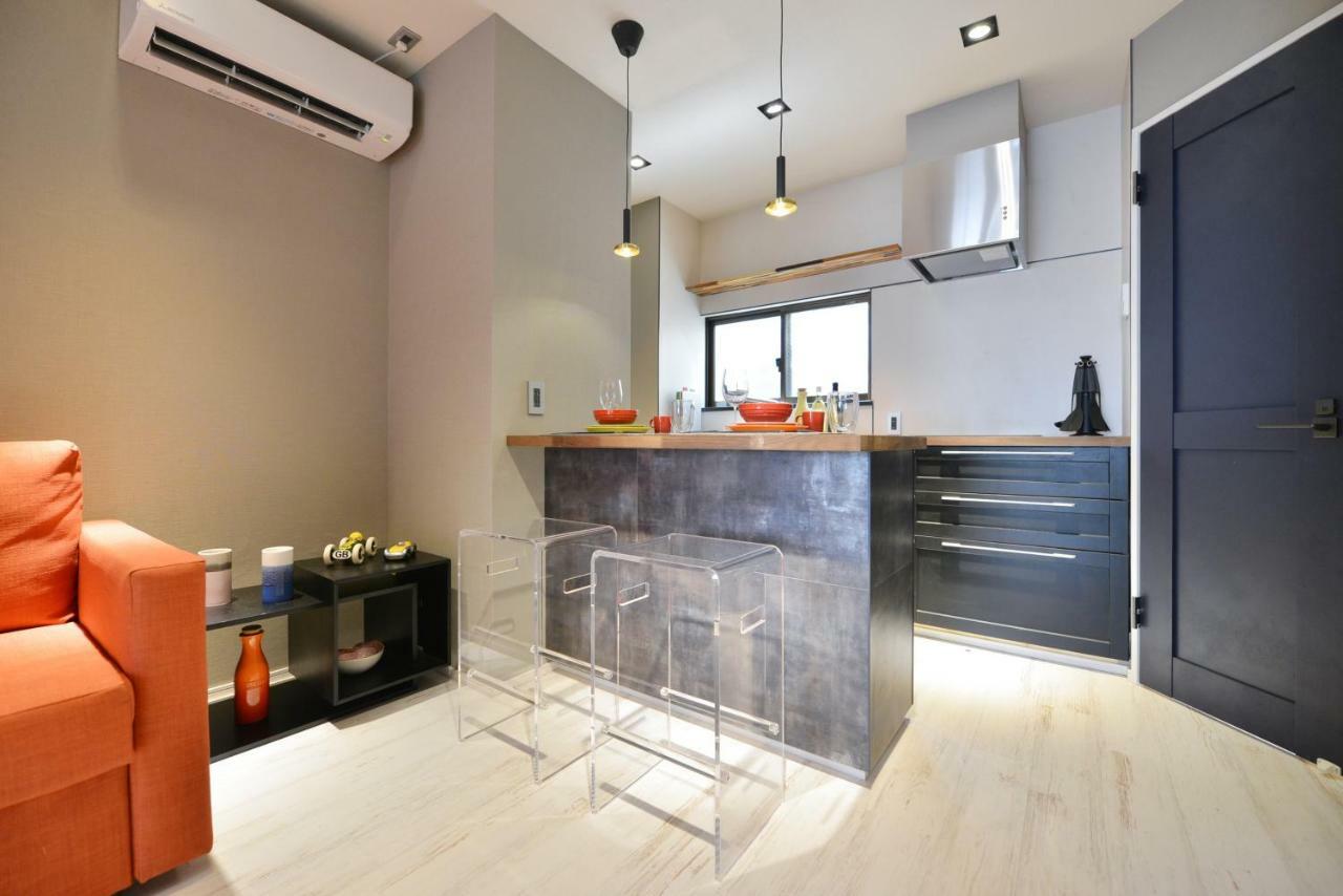 Apartment Real Life Meguro River *