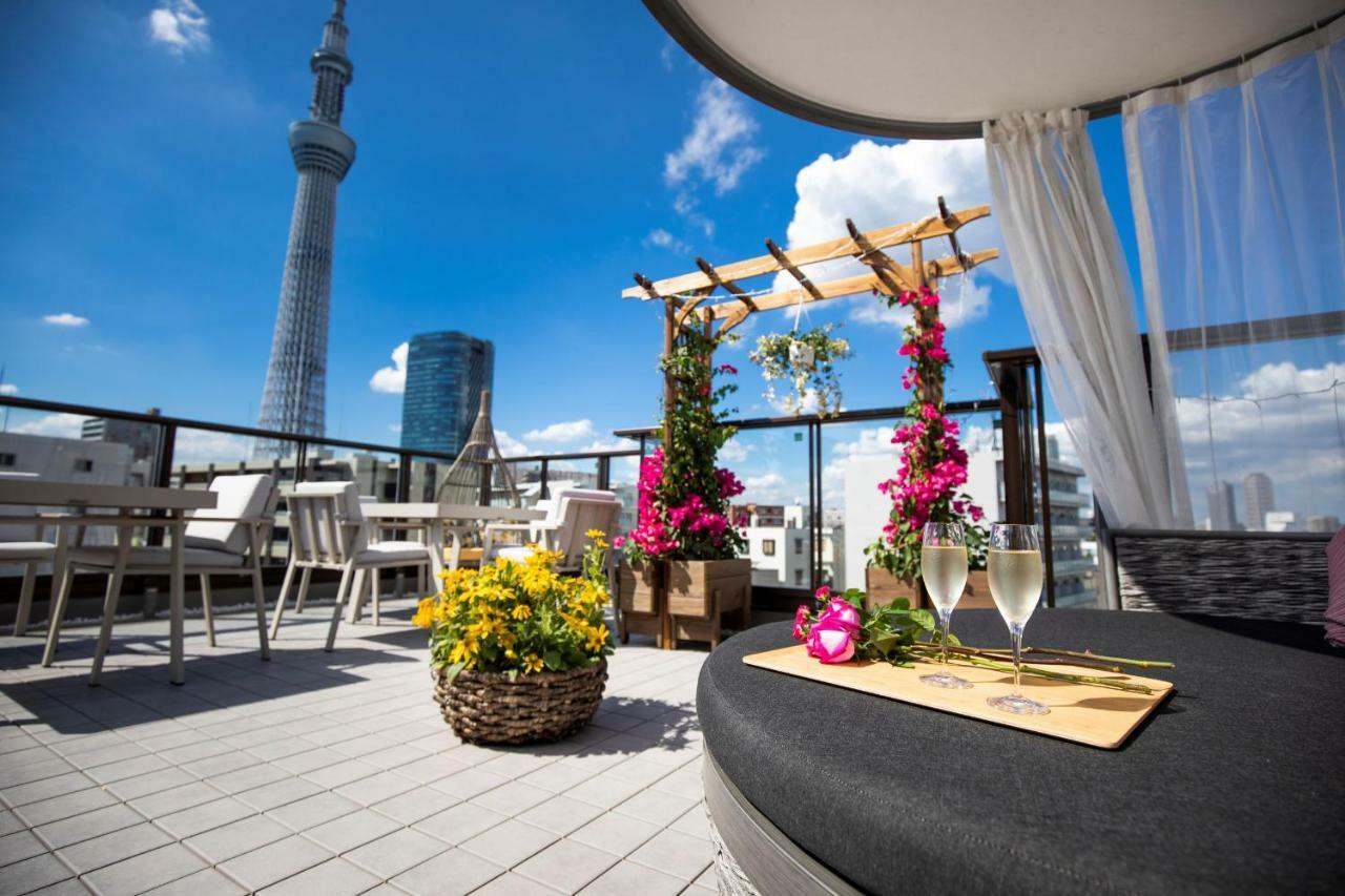 Sola Aparthotel 3*