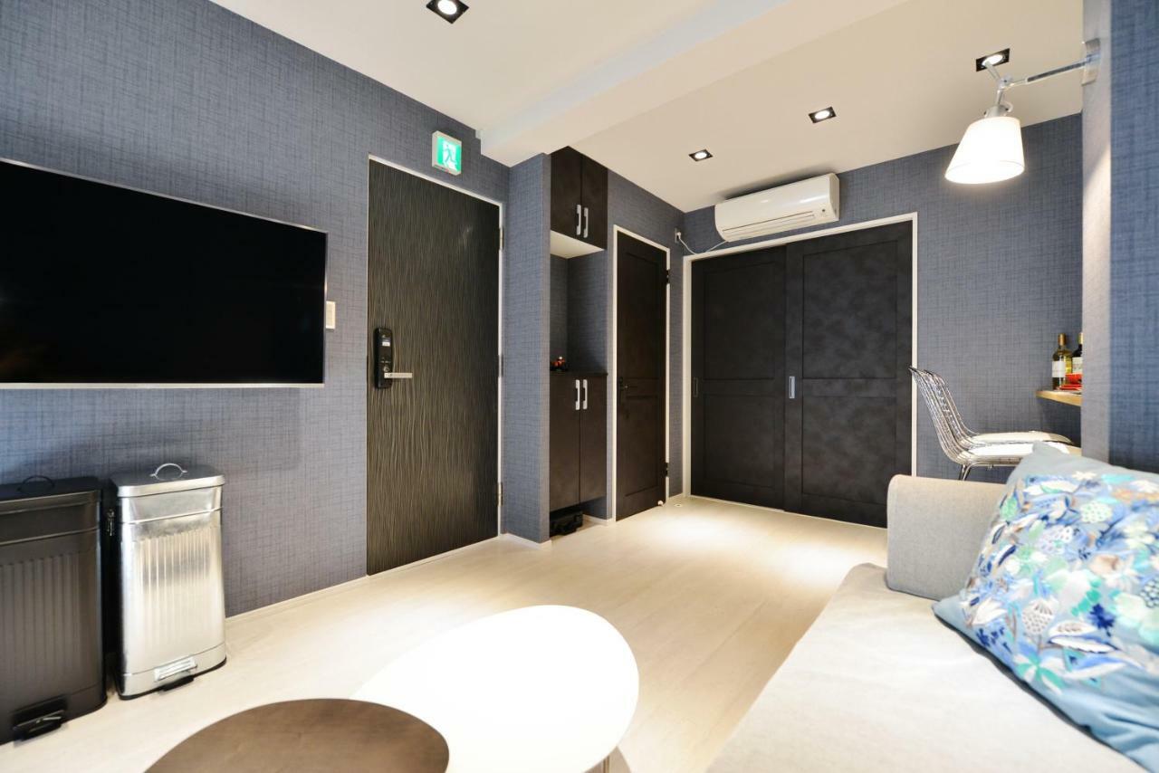 Real Life Meguro River Apartment