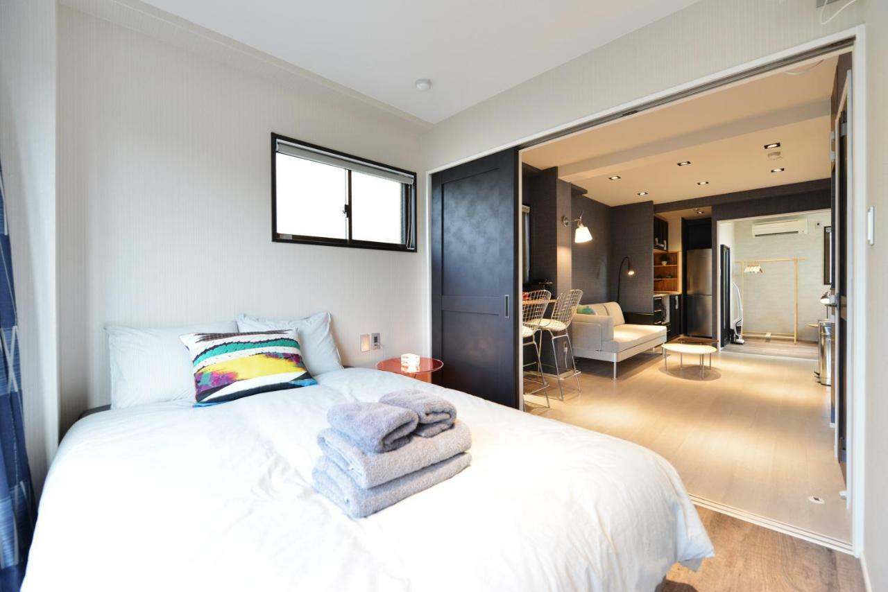 Real Life Meguro River Apartment *