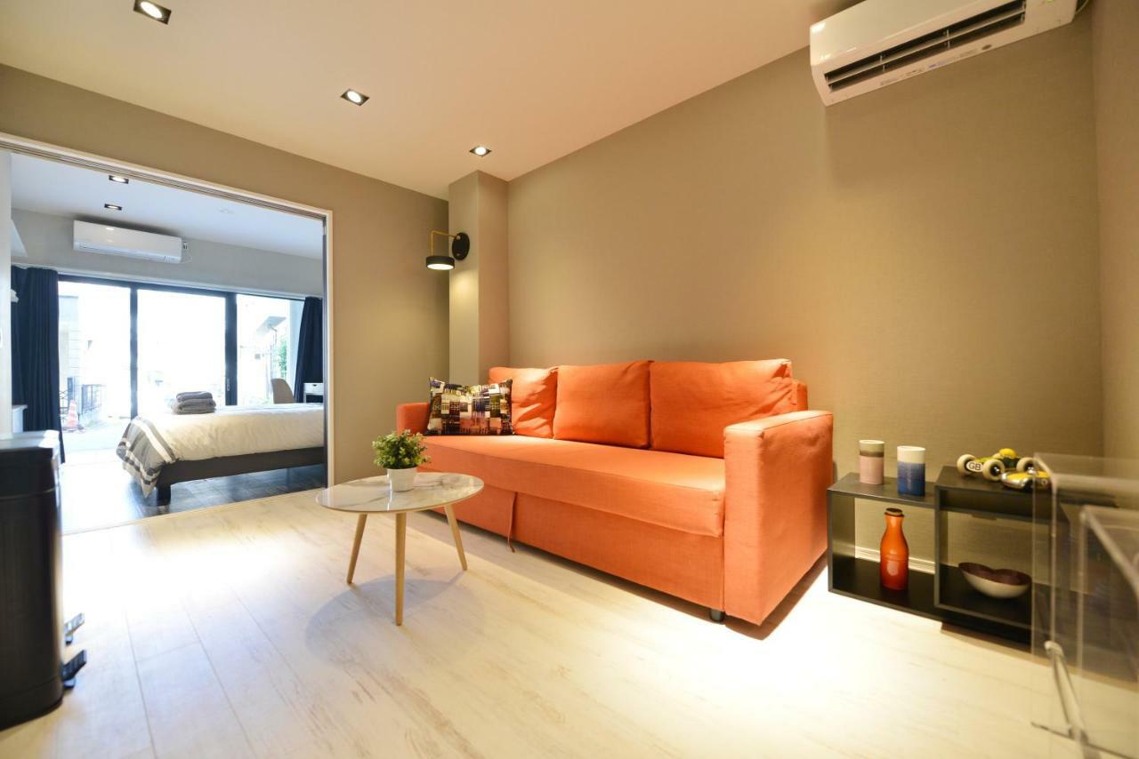 Apartment Real Life Meguro River *