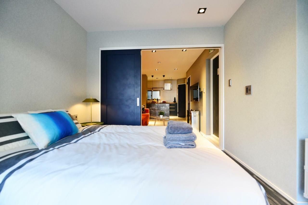 Real Life Meguro River Apartment