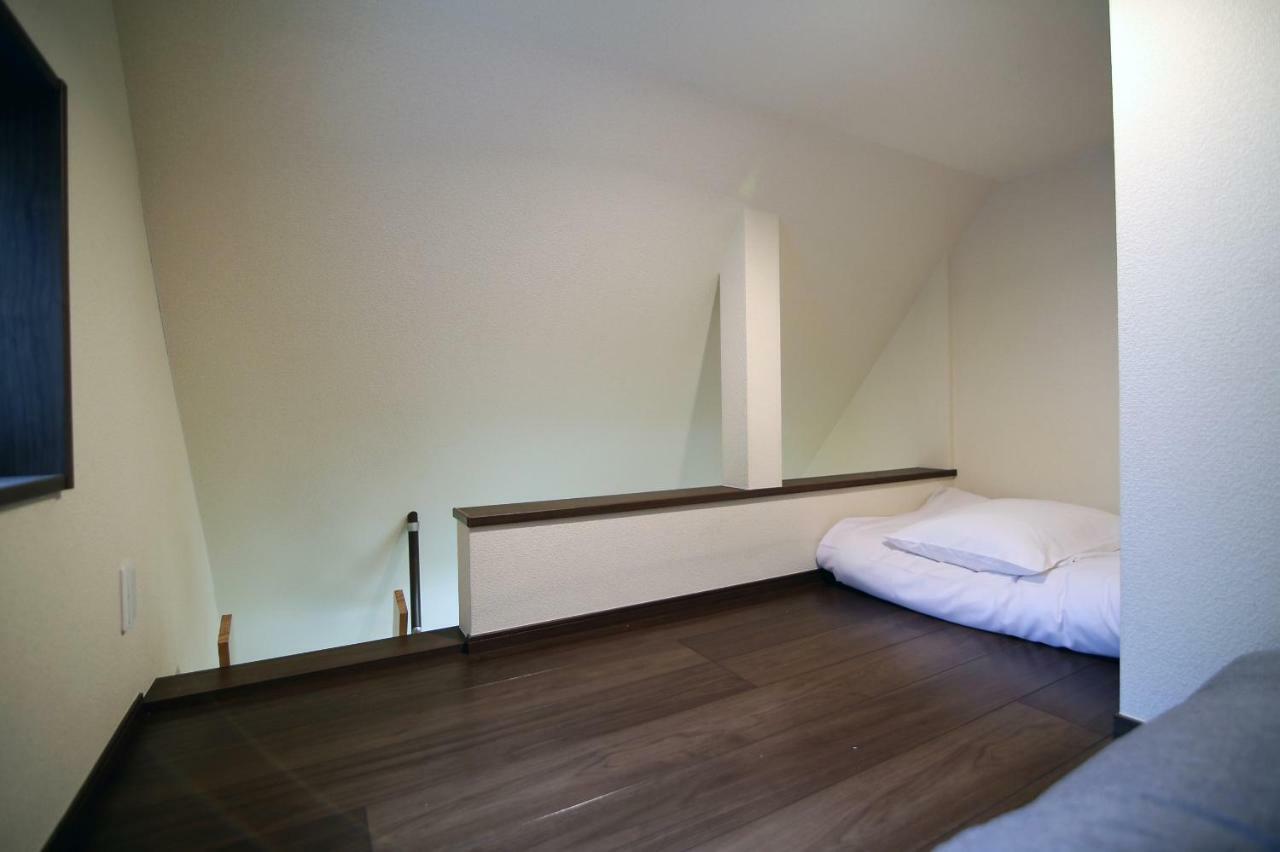 Yotsuya House Apartment Tokyo