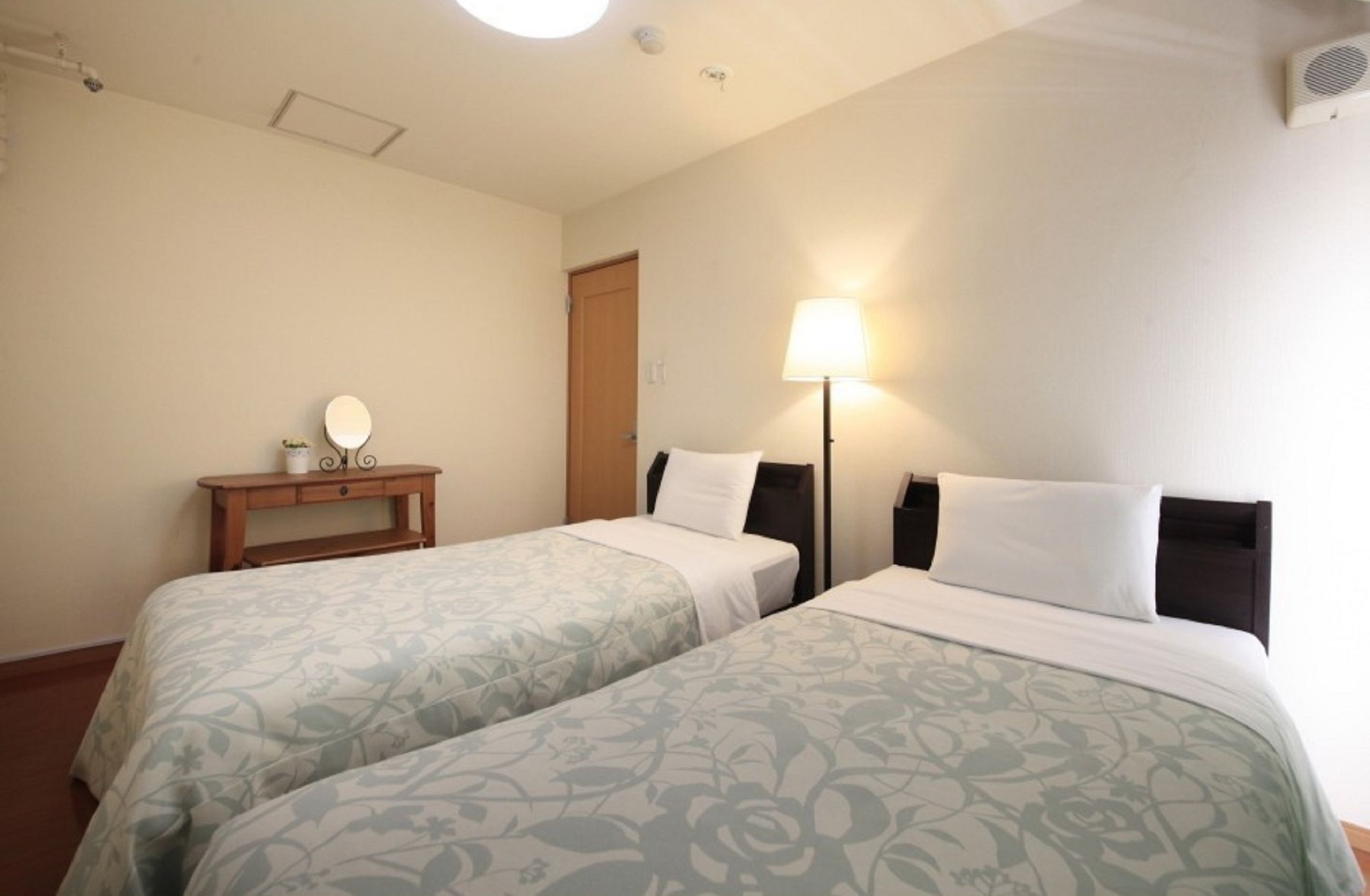 Hotel Shinjuku Urban Tokyo
