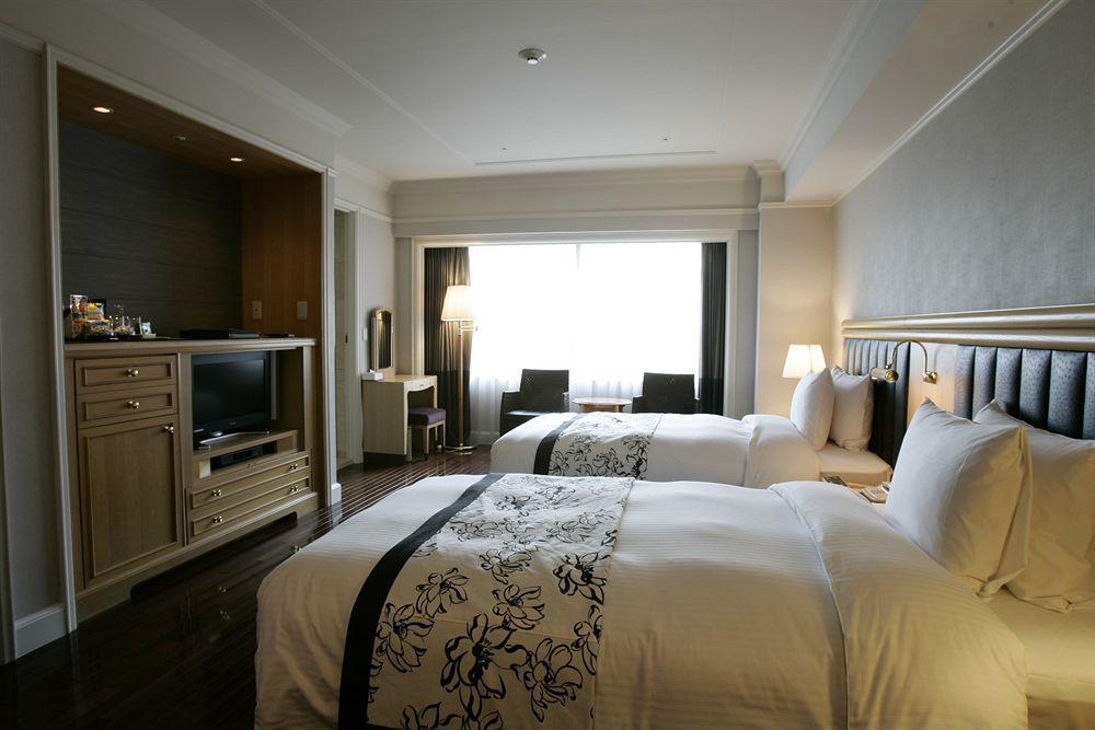 Ana Bay By Ihg Hotel 4*