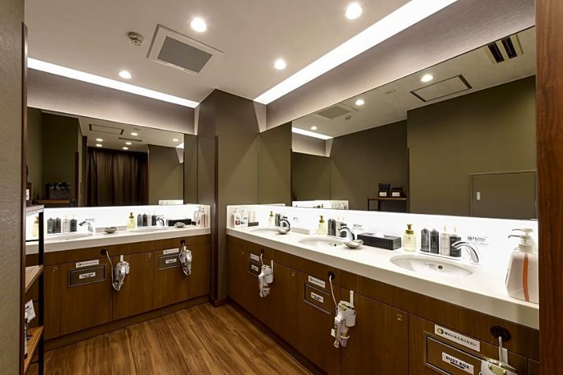 Anshin Oyado Woman Ginza Shiodome Capsule hotel Tokyo