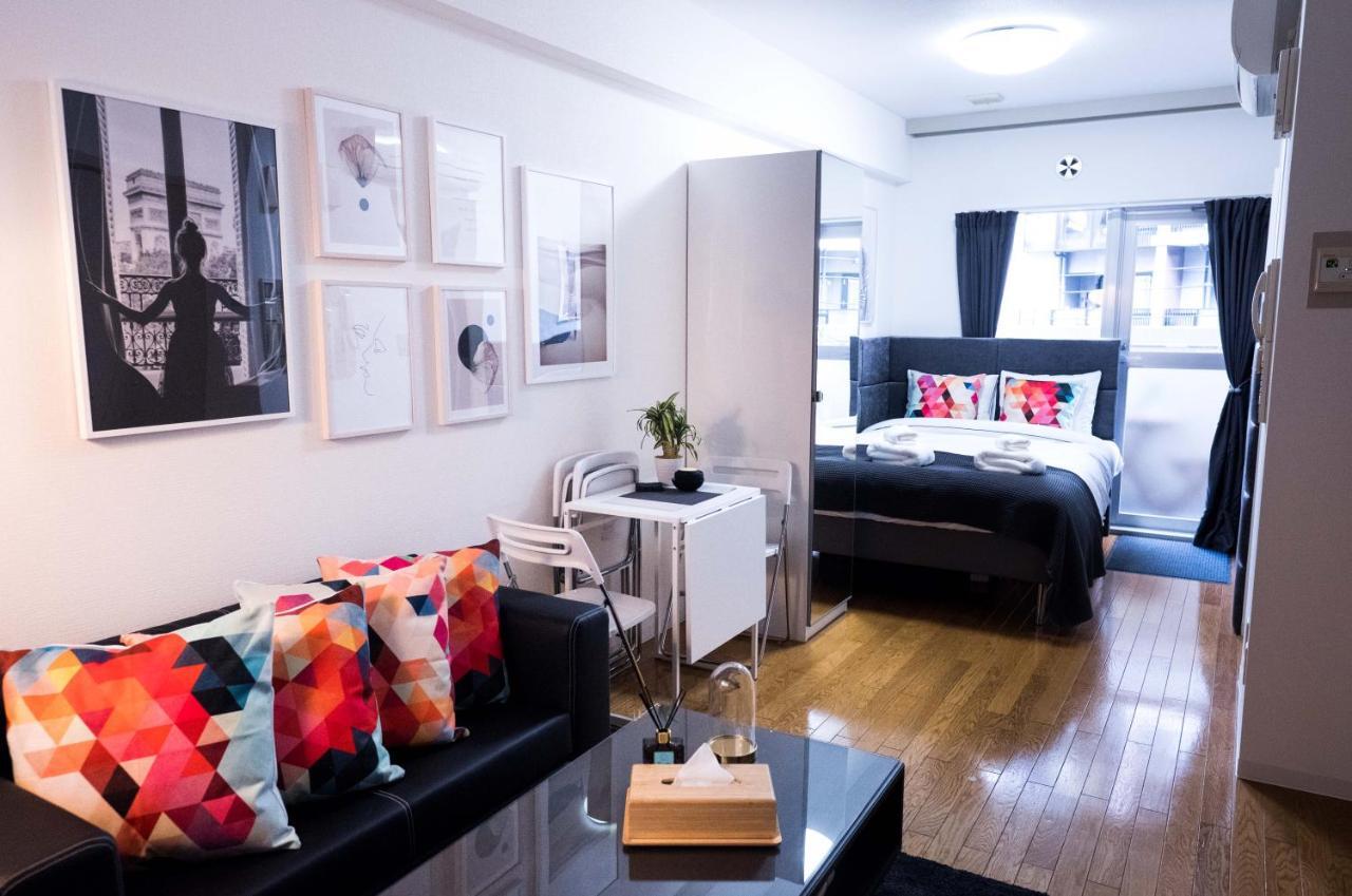 Charming With Private Balcony Apartment