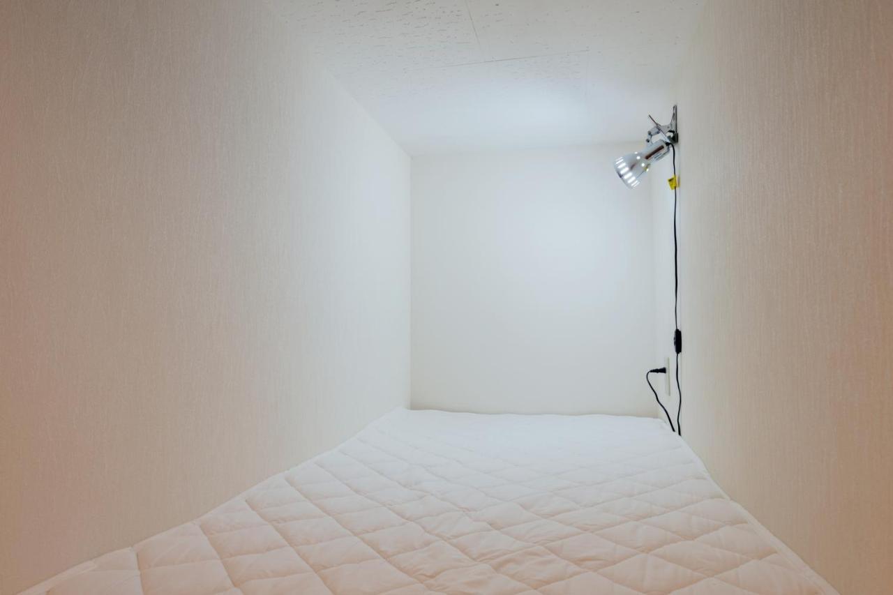 Hostel Bnb+ Toranomon