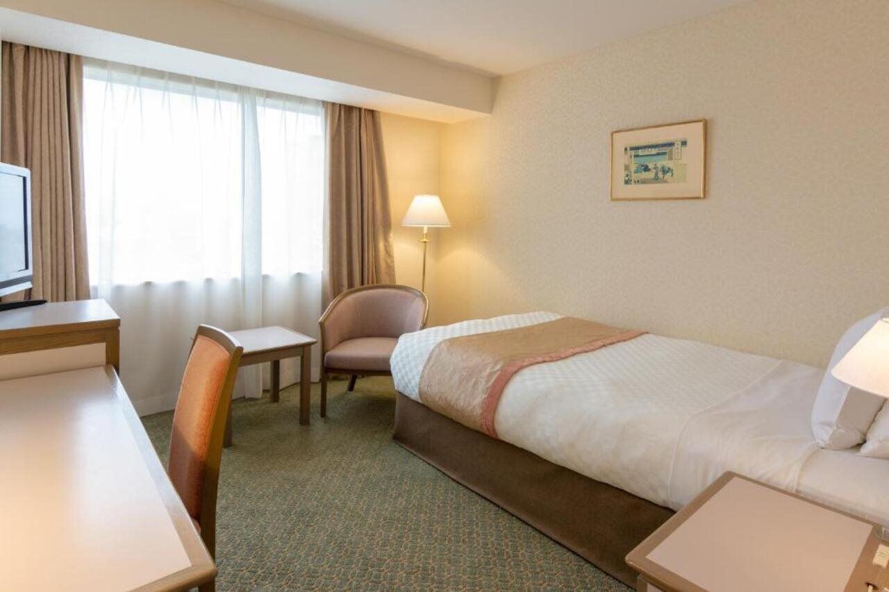Grand Palace Hotel 4*