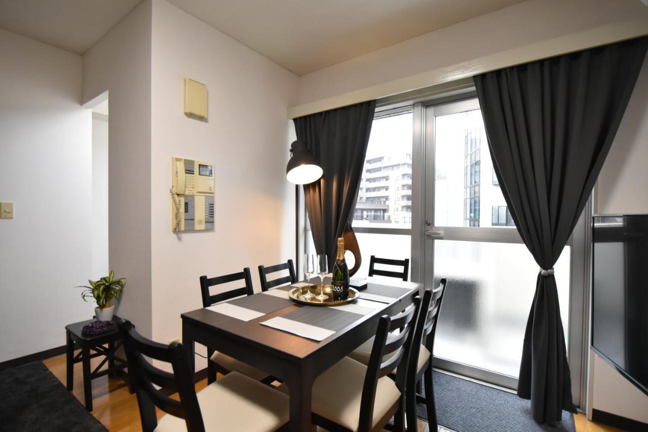 Charming With Private Balcony Tokyo