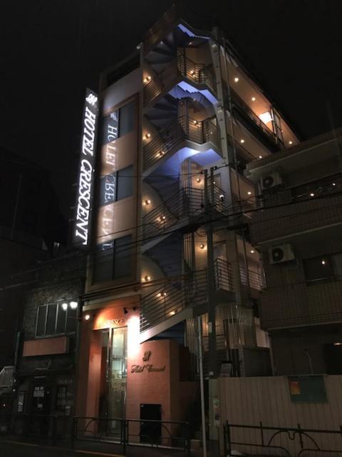 Business Crescent Hotel 3*