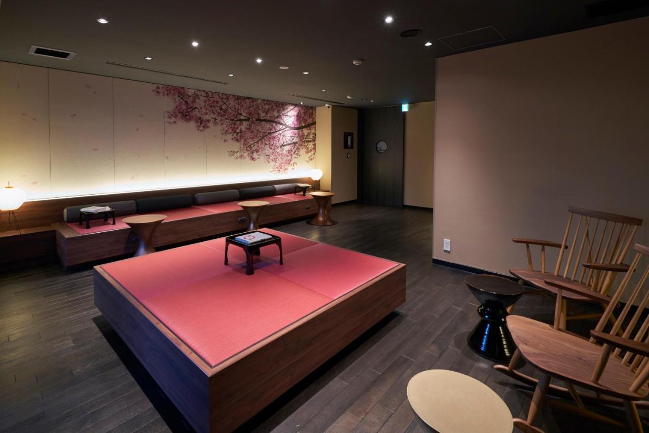 Resol Poshtel Asakusa Capsule hotel