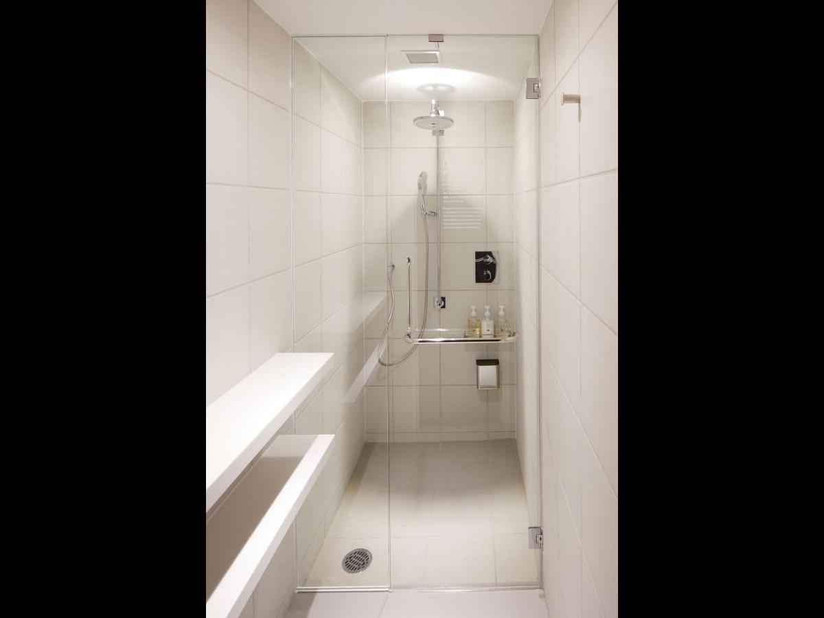Capsule hotel 9h Nine Suidobashi Sleep Lab 2*