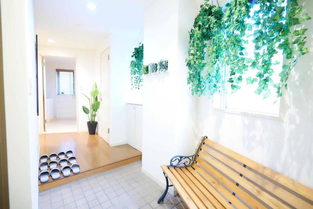 S'casa Nishishinjuku Apartment