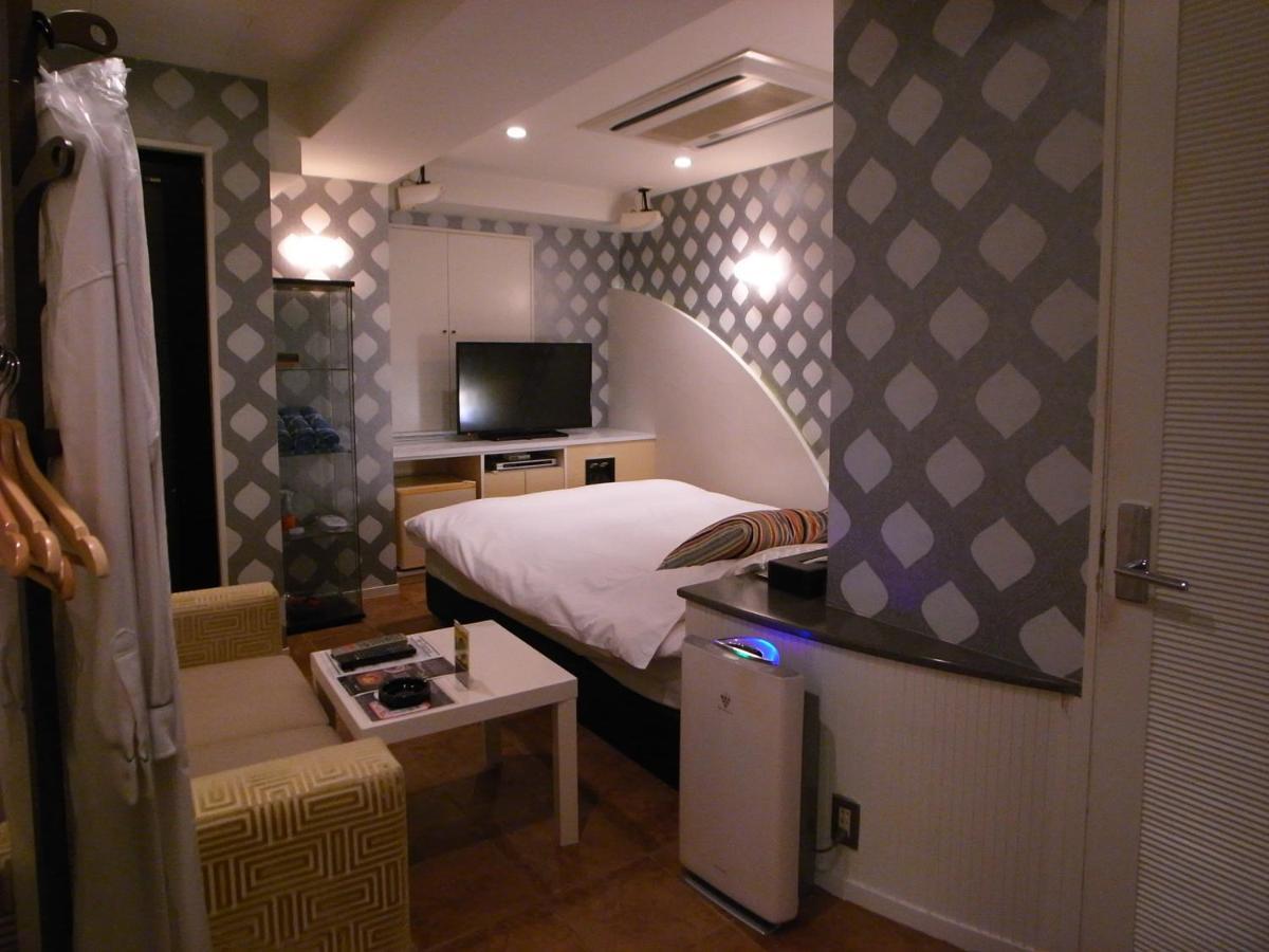 Q Hotel 2*