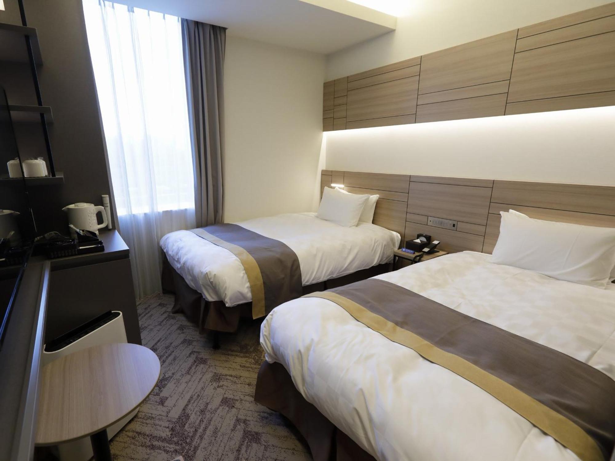 Nihon Seinenkan 3*