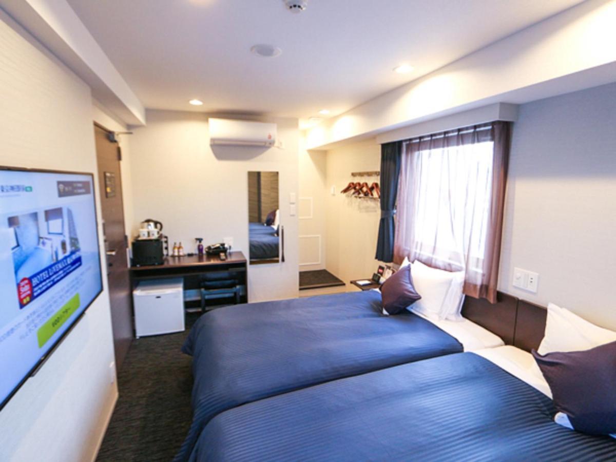Hotel Livemax Kanda-ekimae