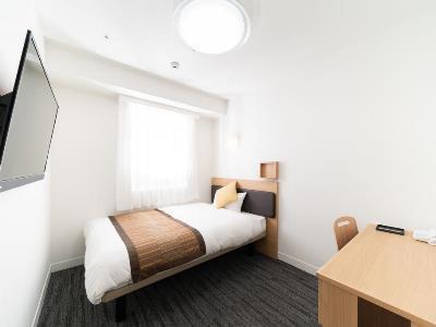Hotel Pearl Shinjuku Akebonobashi 3*