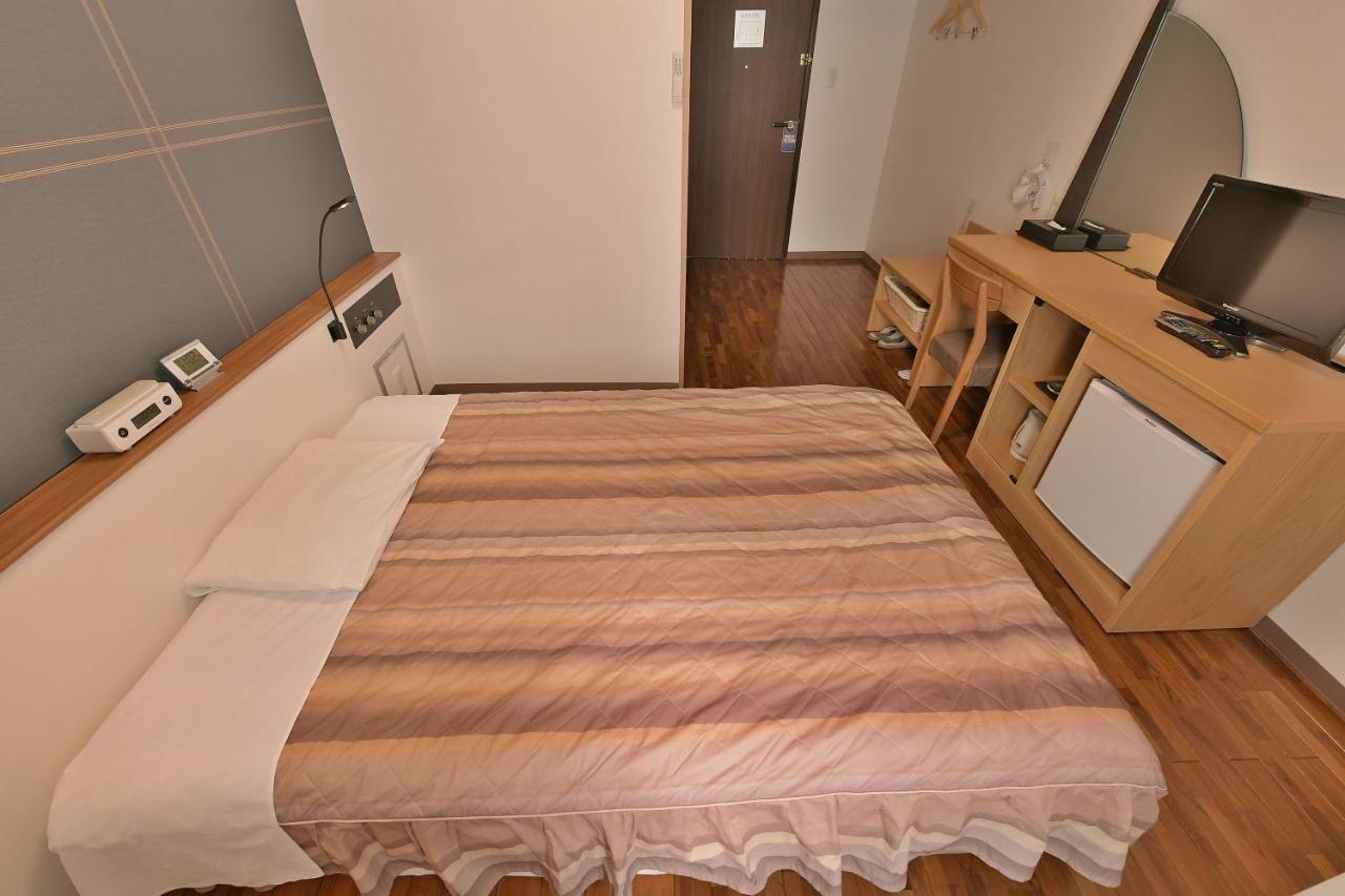 Tokio's 3*