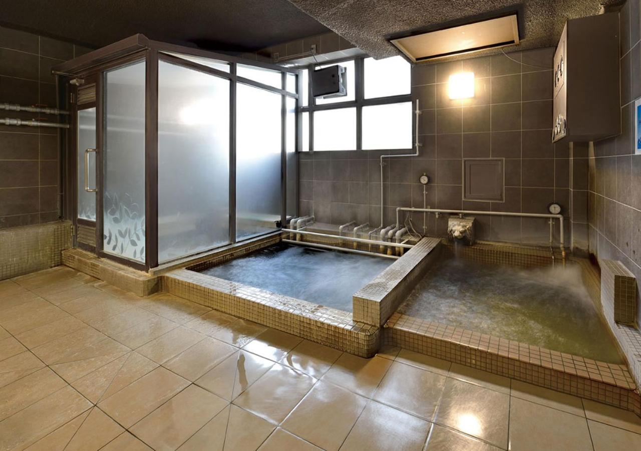 Capsule hotel Capsule And Sauna Rosco *