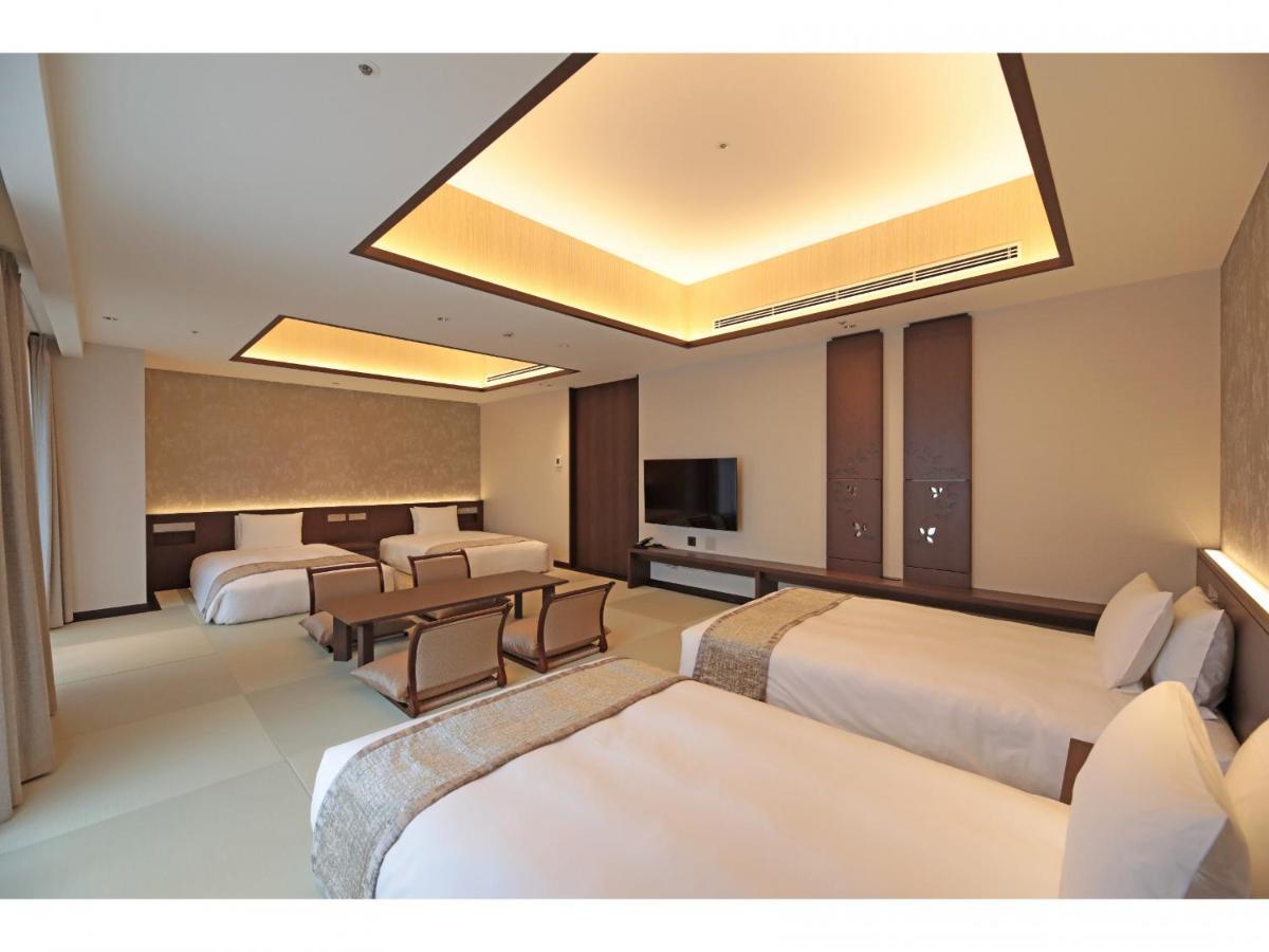 East Side Kaie 4*