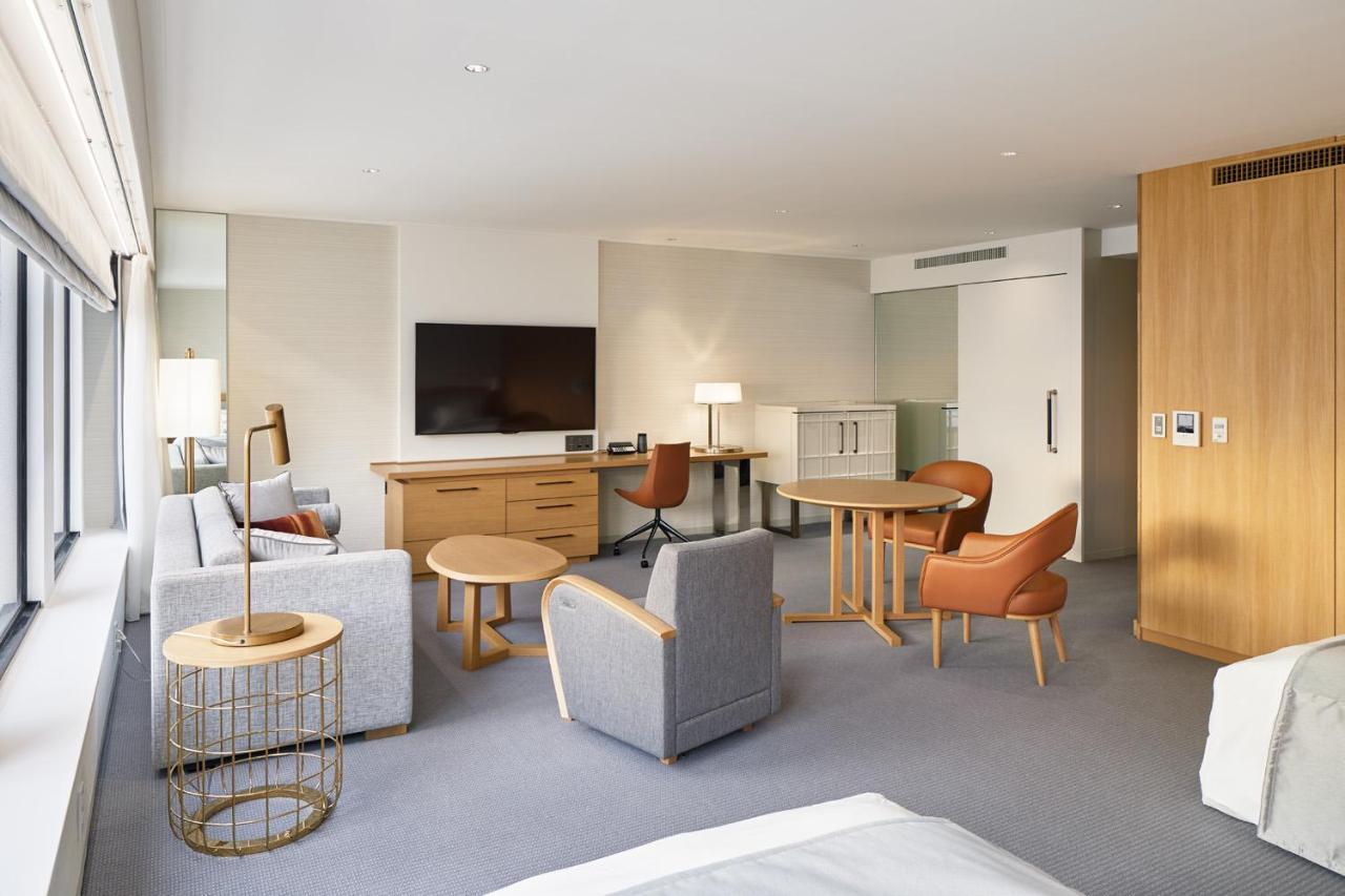 Hotel Keio Plaza 5*