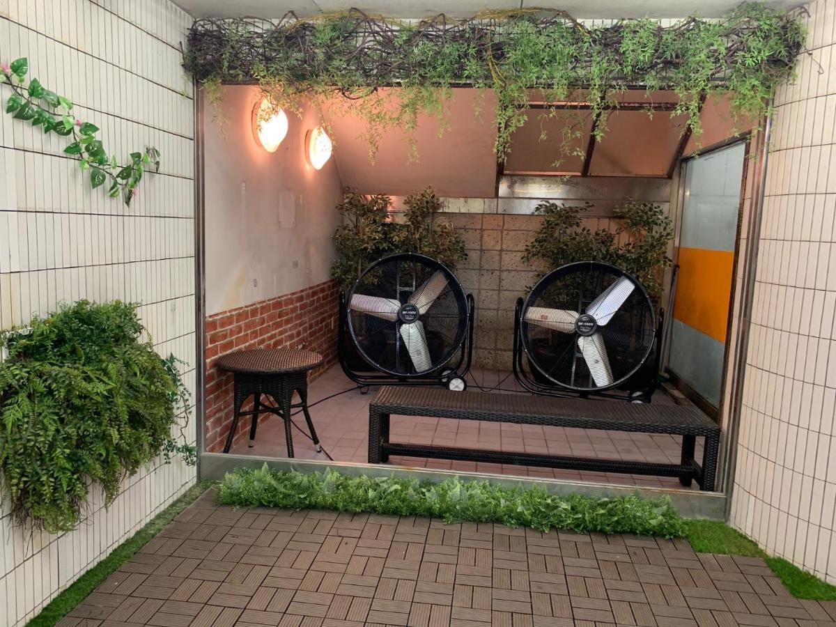 Capsule hotel Capsule Kamata Tokyo