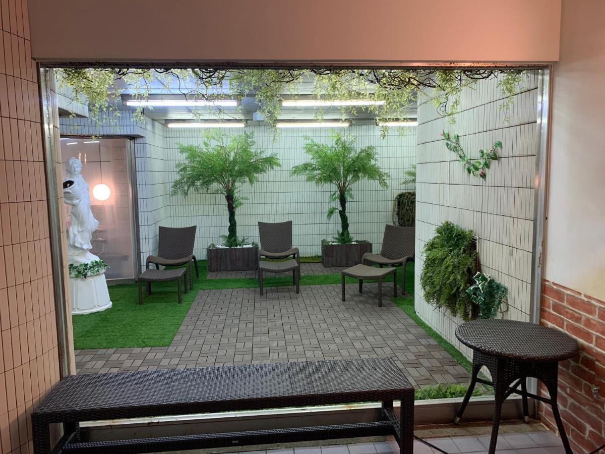 Capsule Kamata Capsule hotel 2*