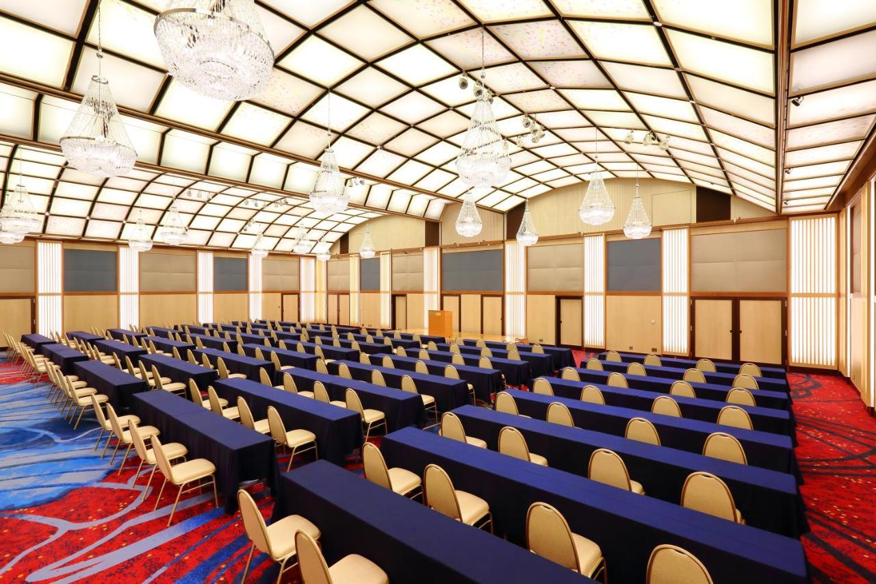 Garden Palace Hotel 3*
