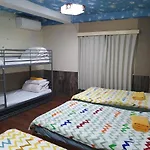 Shinjuku Sky Hostel