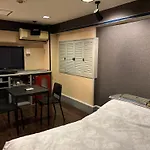 City Hotel Dolphin