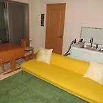 Elm Share House